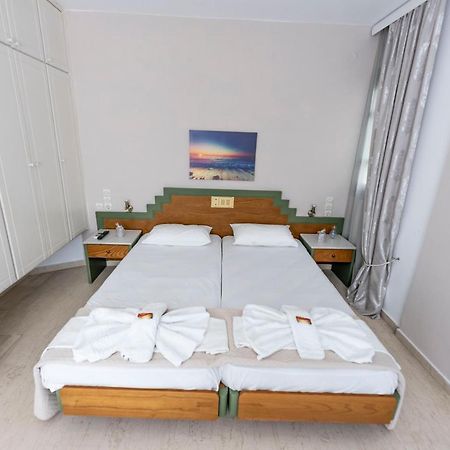 Helen Suites Hersonissos  Bagian luar foto